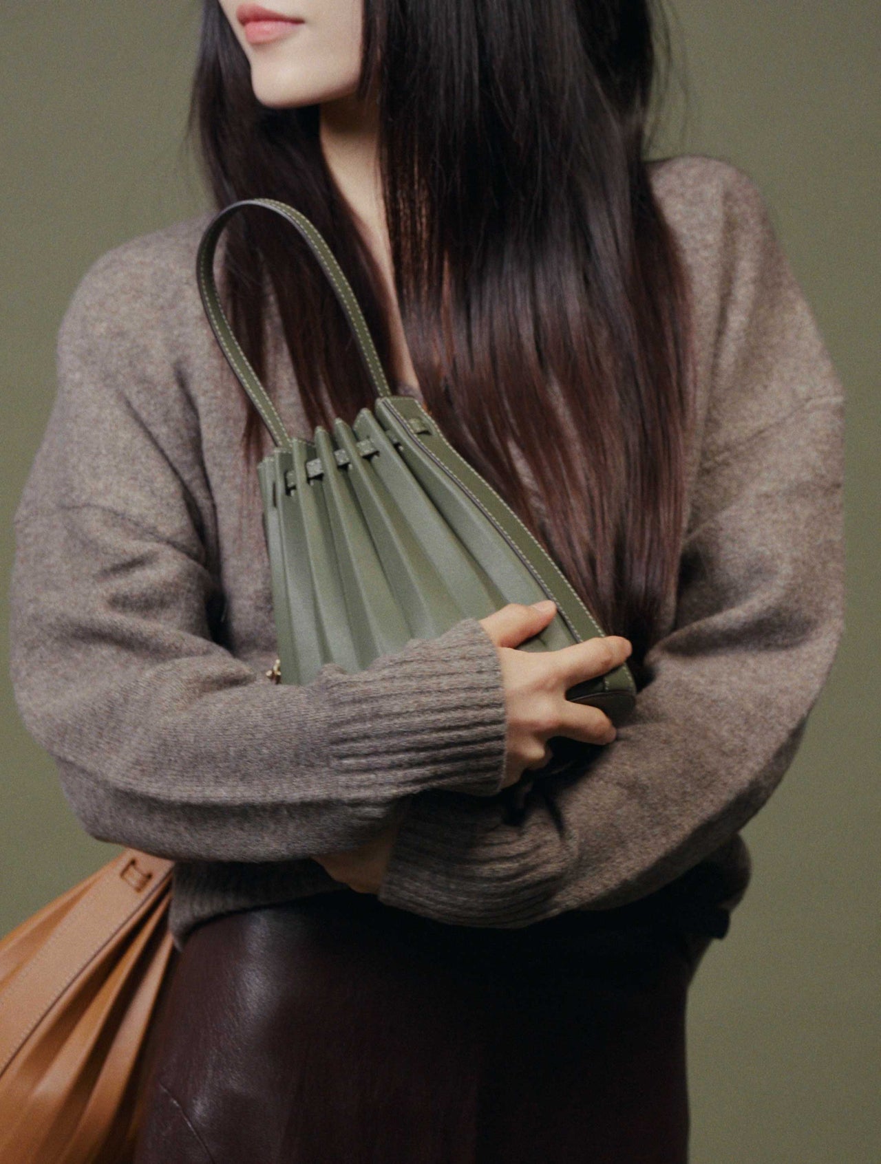Flaum Bucket Bag OliveGreen
