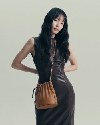 Flaum Bucket Bag Cream